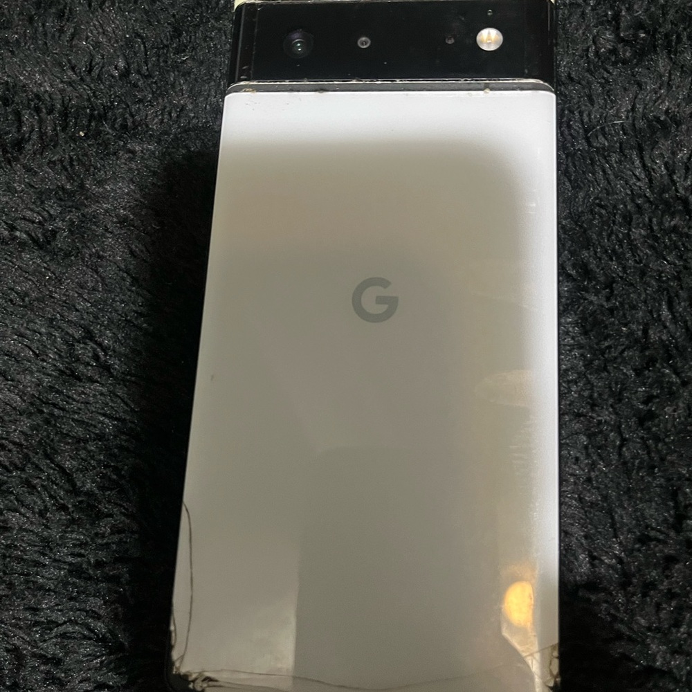 GOOGLE PIXEL 1 
Color: white withh black screen
For parts ,as is